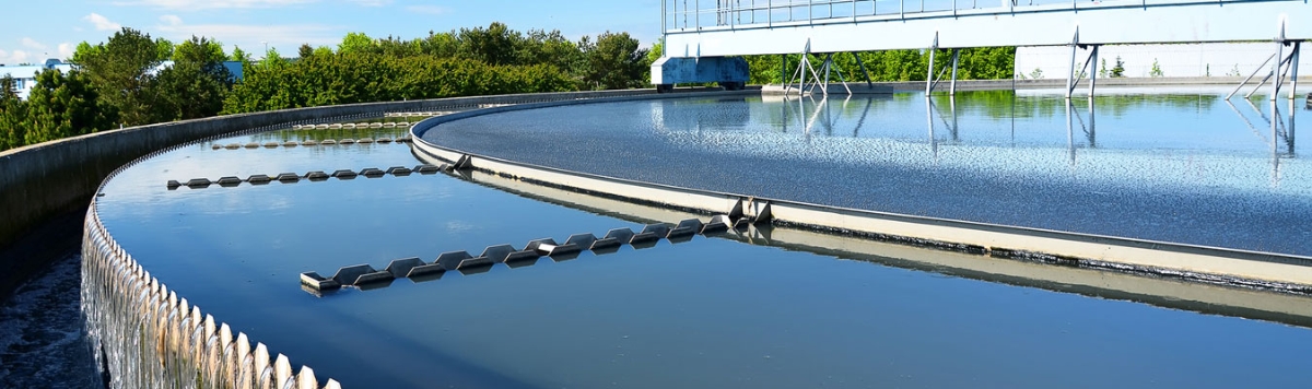 Banner hóa chất xử lý nước thải